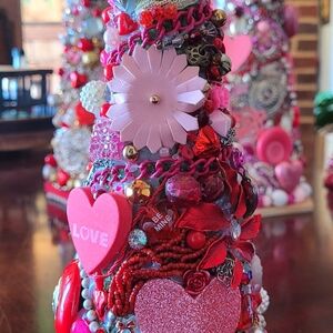 Valentine's Day Heart Decor with Pink and Red Accents